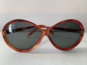 1970s Oversized Tortoise Frame Sunglasses.made in Italy Cohens Fashion optical - Picture 1 of 12