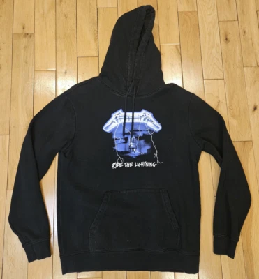 METALLICA Ride the Lightening Album Cover Concert HOODIE Adult M Divided H & M - Image 1 of 4