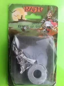 Knight of the? Blister de minitura de caballero no muerto RAFM - Imagen 1 de 1