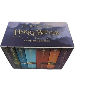 Harry Potter 7 Books Complete Collection Box Gift Set by J.K. Rowling (Like New) - Picture 1 of 17