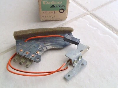 Oldsmobile 88 98 Toronado Airco 1974 interruptor de dial y paquete de placa 9345522 nuevo en stock Foto 1 de 3
