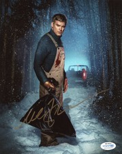 Micheal C Hall Dexter Autographed Signed 8x10 Photo ACOA Micheal C Hall Dexter Autographed Signed 8x10 Photo ACOA