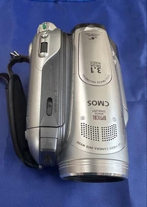 Canon iVIS HV20 HD Video Camera 3.1MP Wide Angle Lens Body Only Used - Picture 1 of 12