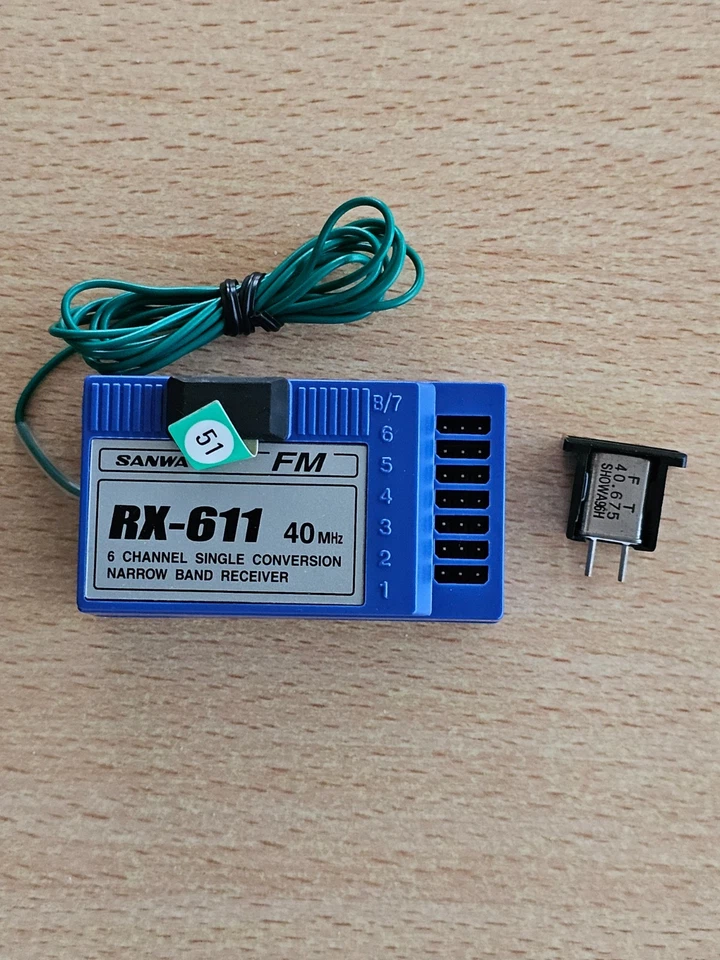 Sanwa RX-611 40MHz FM 6Ch Receiver & Xtals set - Image 1 of 1