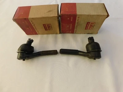 Nuevo de Lote Original Ford 1962 1965 Fairlane 500 Extremos de varilla de amarre exterior 1963 1964 Dirección Asistida Foto 1 de 4