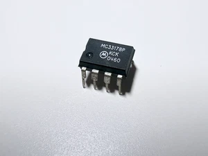 MC33178P MOTOROLA Dual Operational Amplifier IC Bipolar OpAmp DIP-8 - Picture 1 of 3