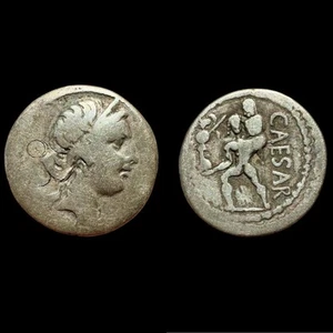 Julius Caesar Silver Denarius Aeneas/Venus (c.47-46 BC) Ancient Roman Coin - Picture 1 of 3