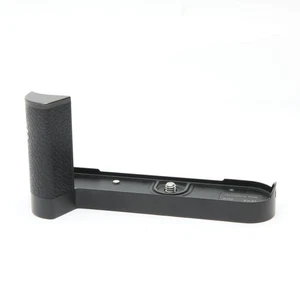 Leica M10 Handgrip 24018 Black #483 - Picture 1 of 12