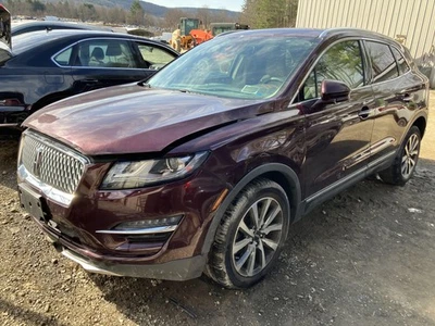 19 LINCOLN MKC Rear Bumper Reinforcement (REBAR ONLY) Foto 1 de 4