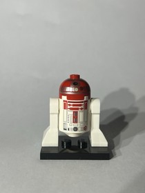 LEGO Star Wars Astromech Droid R4-P22 (Q7-Series) Minifigure &ndash; Genuine LEGO