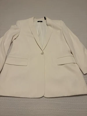 Blazer Theory Frente Abierto en Marfil Talla 8 70% Triacetato 30% Poliéster Foto 1 de 4