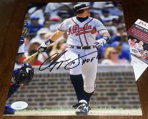 CHIPPER JONES SIGNED 8X10 PHOTO JSA AUTOGRAPH ATLANTA BRAVES BASEBALL AUTO HOF - Picture 1 of 1