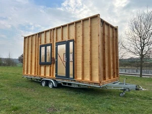 Tiny-House auf Rädern - Bild 1 von 9
