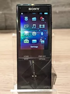 Reproductor de audio portátil de alta resolución Sony NW-A16 Walkman 32 GB negro configuración en inglés usado - Imagen 1 de 6