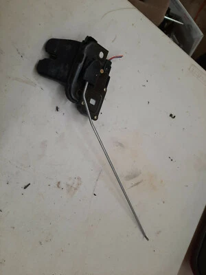 Lexus Es300 Shiroki 2000,2001 montaje de pestillo giratorio Foto 1 de 2