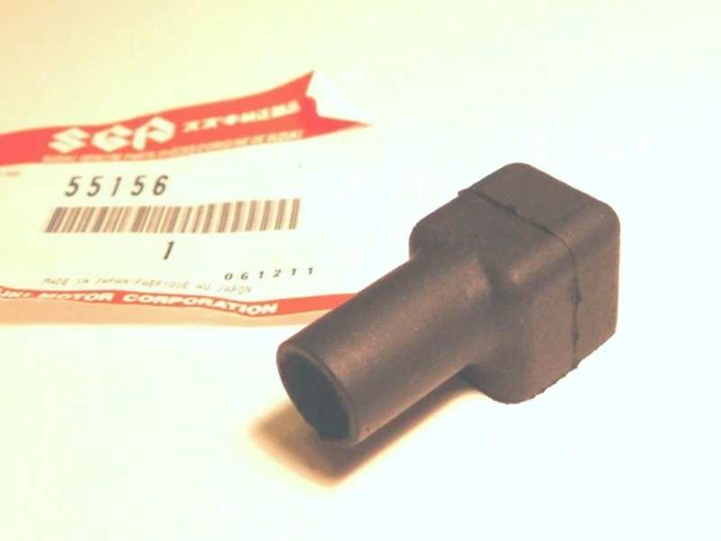 Cubierta superior de goma de terminal de cable positivo para batería Suzuki gs1100 gs1000 gs850 gs750 Foto 1 de 1