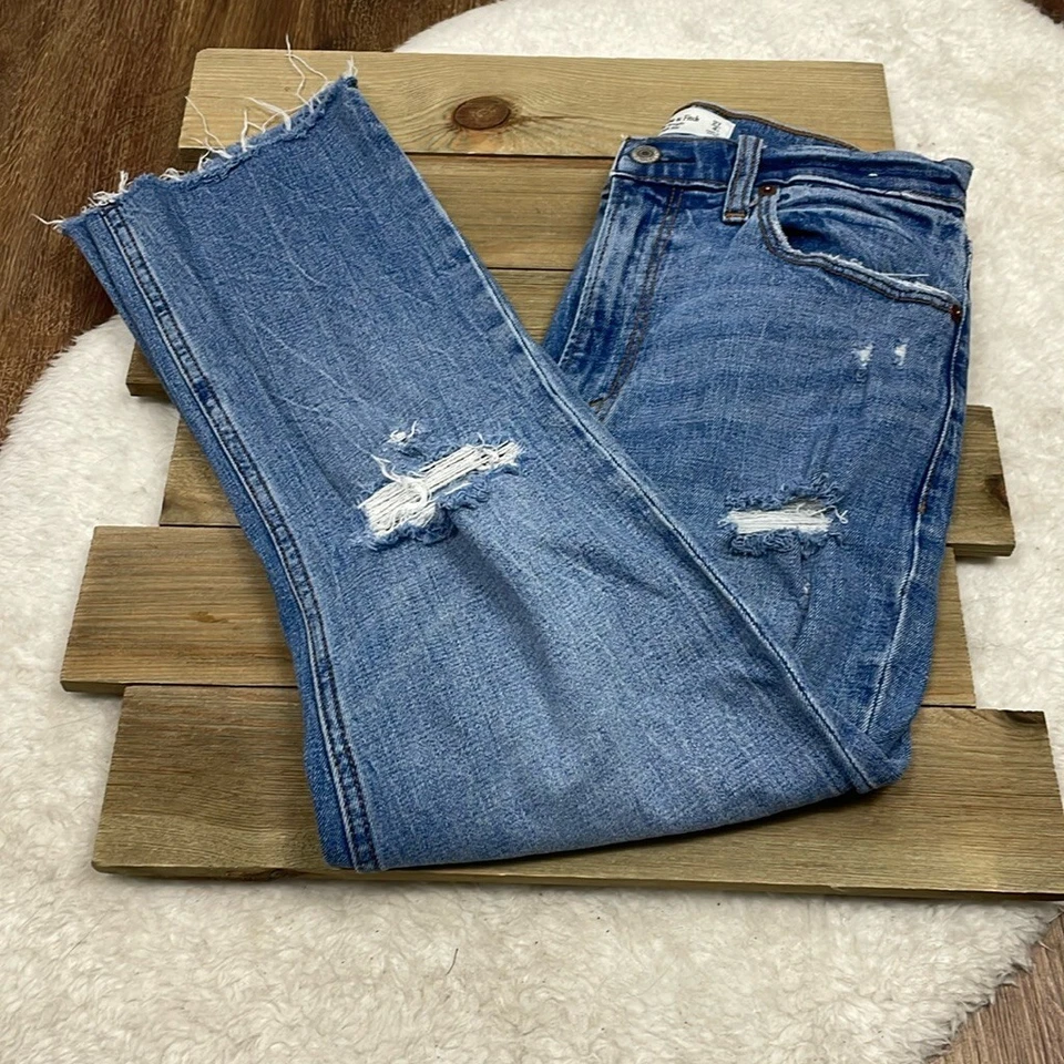 Abercrombie & Fitch The Ankle Straight Ultra High Rise Jeans Short Inseam - Image 1 of 4