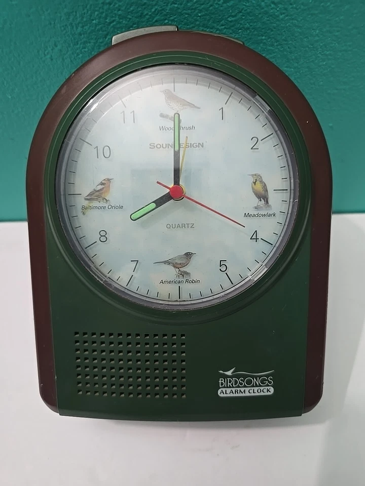 VINTAGE SOUNDESIGN BIRD SONGS Quartz ALARM CLOCK 4 CHIRPING BIRDS 3106Q - Image 1 of 4