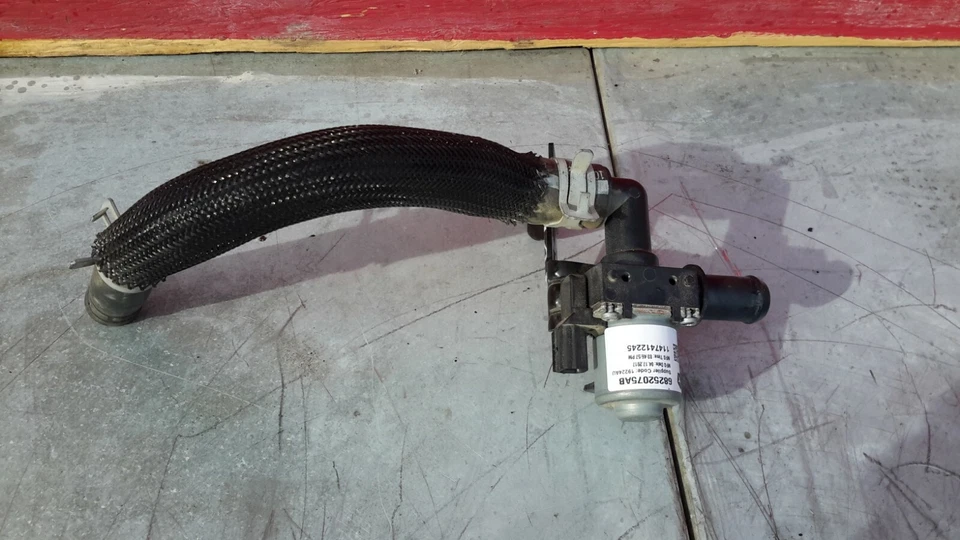 2016-2017 Jeep Grand Cherokee Dodge Durango 3.6L válvula líquido de arrefecimento 3 vias 68252075AB - Imagem 1 de 4