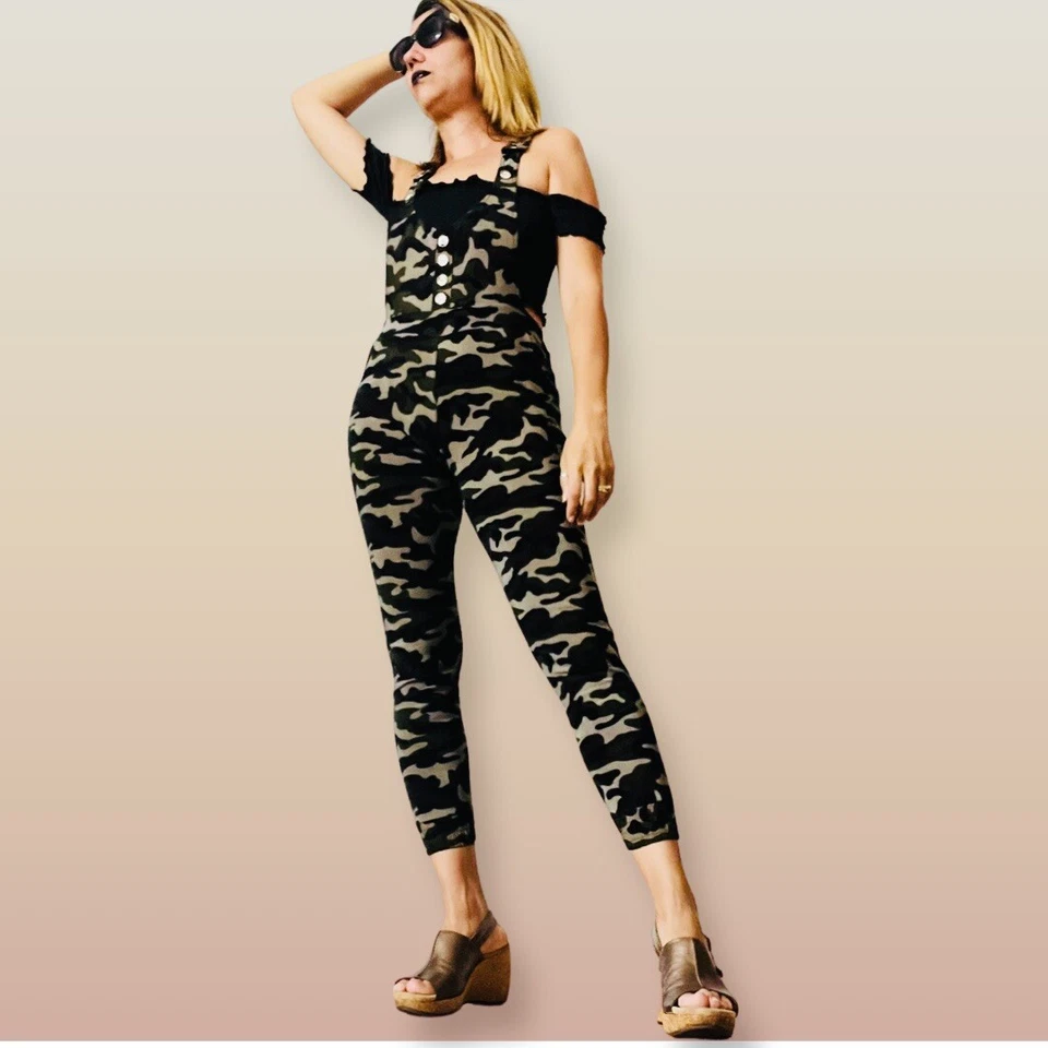 Leggings joggers de camuflaje ceñidos al cuerpo vintage de los 90 para mujer Foto 1 de 4
