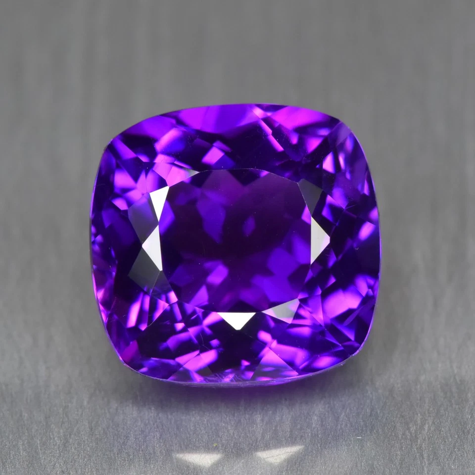 8.65Ct Cushion_Pretty Unheated AAA+ Vivid Purple Amethyst _Bolivia - Image 1 of 1