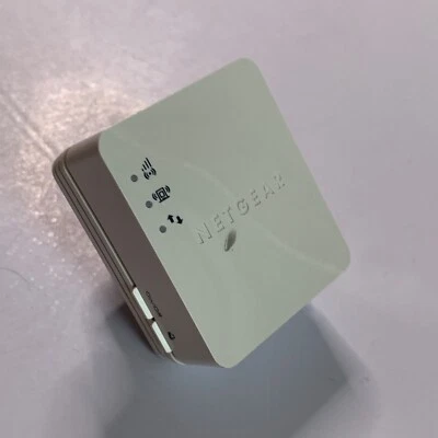 Netgear Universal Wireless WiFi Range Booster Extender WN1000RP - Image 1 of 4