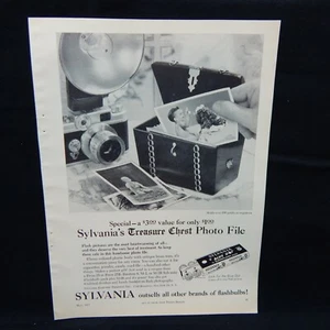 SYLVANIA FLASHBULBS 1957 MAGAZINE ADVERTISEMENT PHOTOGRAPHY - Picture 1 of 1
