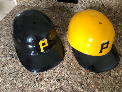 VINTAGE PITTSBURGH PIRATES FULL SIZE BATTING HELMETs Black and Yellow Cover