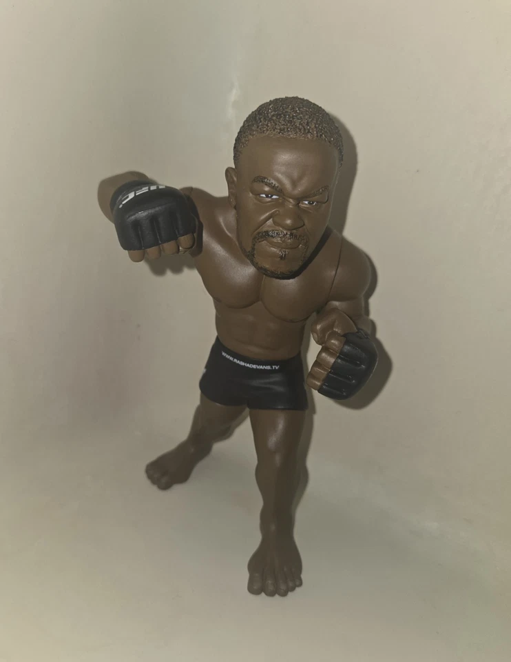 Figura Rashad Evans UFC Ultimate Collector Series Edición Limitada FUERA DE CAJA Foto 1 de 4