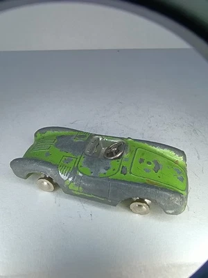 复古 Schuco Piccolo 708 保时捷比例模型绿色(缺车轮) — 第 1/4 张图片