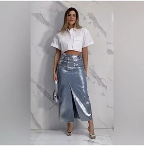 Falda Zara TRF Denim Midi Pequeña Metálica Jean Hendidura Y2K Cyberpunk Streetwear Chic - Imagen 1 de 12