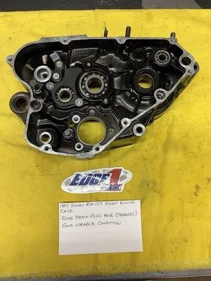 1984 RM125 Б/У OEM SUZUKI правый корпус двигателя, AHRMA - Изображение 1 из 4