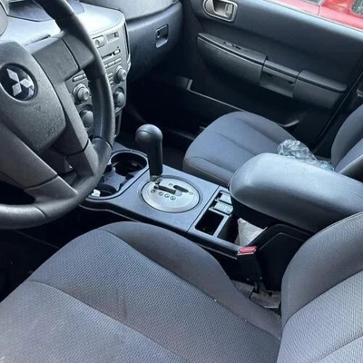 Conjunto de palanca de cambios automática de piso MITSUBISHI ENDEAVOR 2004-2011 ORIGINAL OEM Foto 1 de 4