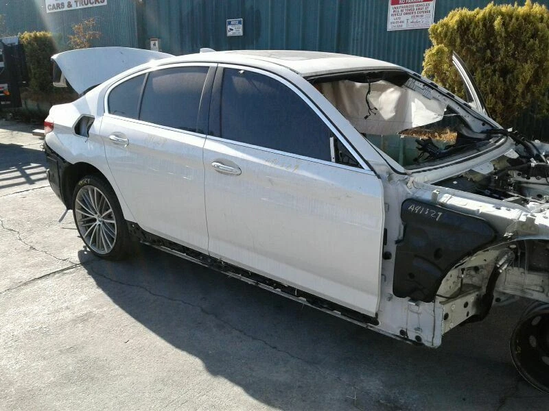 Fuel Tank Fits 17-18 BMW 530i 81502 - Imagem 1 de 4