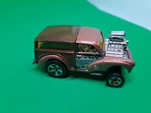 Hot Wheels ~ MG ROVER  ~ QUEEN ANNE'S REVENGE TOO!  ~ METAL BASE 2007 - Picture 1 of 7