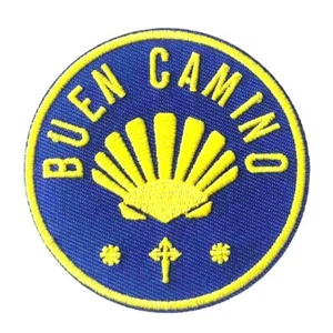 Camino de Santiago Small Waymarker Star Buen Camino  Rucksack Patch - Iron On - Foto 1 di 2