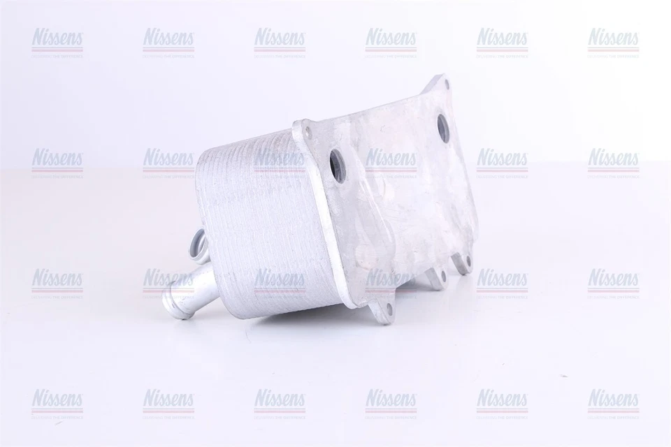 Enfriador de aceite de motor Nissens 91273 para Audi S6 S8 5,2 L V10 Foto 1 de 1