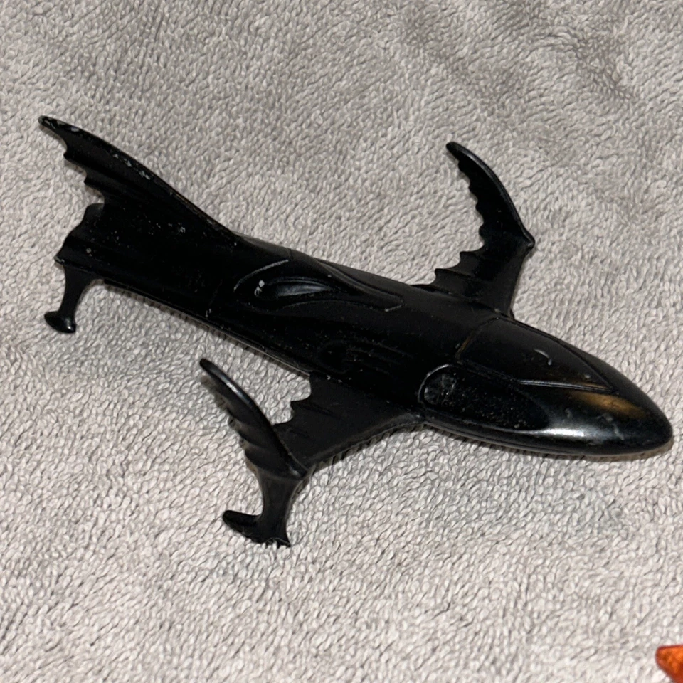 Batman Returns BATSKIBOAT Die-Cast Metal ERTL Vintage 1992 Miniature Figure B2 - Imagem 1 de 2