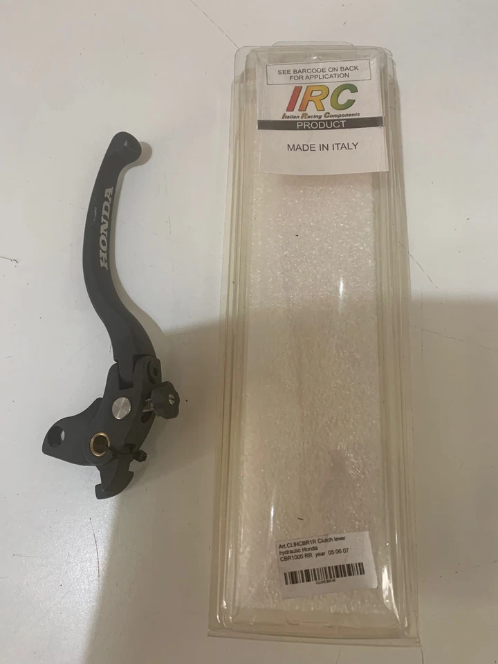 IRC FOLDING BRAKE LEVER SUZUKI GSX1000/750/600 - Image 1 of 4