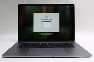 15" 2018, MacBook Pro, BTO, i9-8950HK, 32GB, 512GB, Radeon Pro 560X - Picture 1 of 13