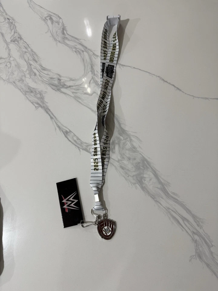 WWE Survivor Series War Games 2025 SAN DIEGO LANYARD Foto 1 de 1