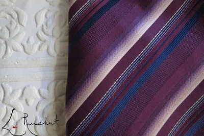 NUEVO CON ETIQUETAS Hugo Boss Corbata Cuello Etiqueta Negra Hecha en Italia Morado Lavanda 100% Seda Foto 1 de 4