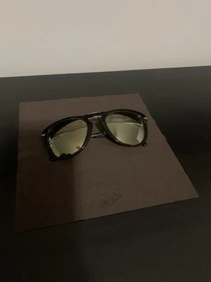 Gafas de sol Persol Steve McQueen plegables con lentes doradas 24k Foto 1 de 4