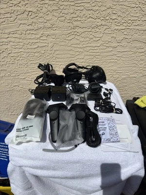 HTC Vive VR Headset Kit System Virtual Reality Complete Set - Image 1 of 4