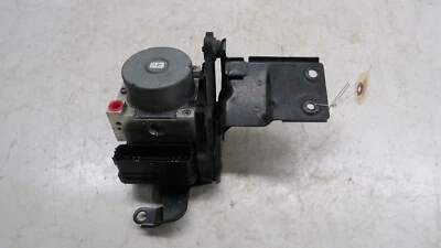 2017-2020 奥迪 A3 原始设备制造商 2.0L 发动机 ABS 制动泵控制模块 5Q0614517 — 第 1/4 张图片