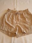 Ladies Size M H&M Crinkle Pull On Shorts Beige