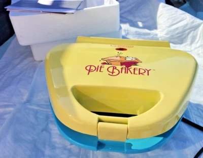 Nostalgia Electrics Pastel Eléctrico Panadería Encimera Pasteles Máquina Cocina Panadero Olla Foto 1 de 4