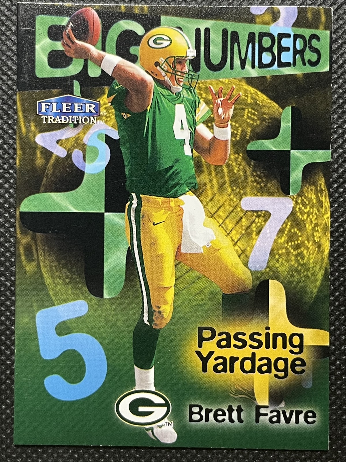 1998 Fleer Tradition #1 Brett Favre Redemption Number 1 Big Numbers Redemption