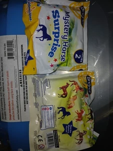 ONE Breyer Stablemate Horse Mystery Surprise Christmas Stocking Stuffer - Picture 1 of 1