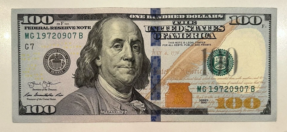 $100 dollar bill w September 7, 1972 or July 9, 1972 (9/7 or 7/9) serial number! - Image 1 of 4